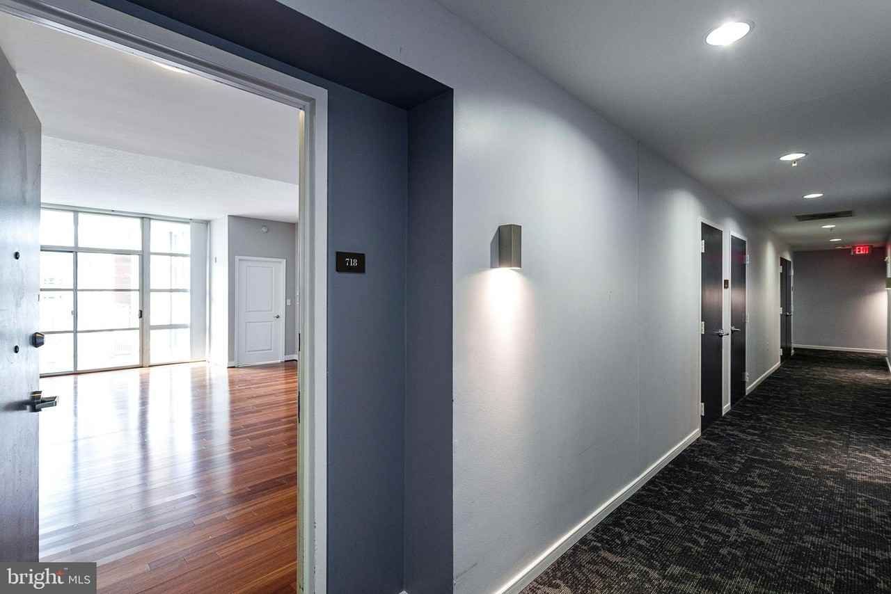 157 Fleet St Unit 718 #718 - Photo 6 of 36