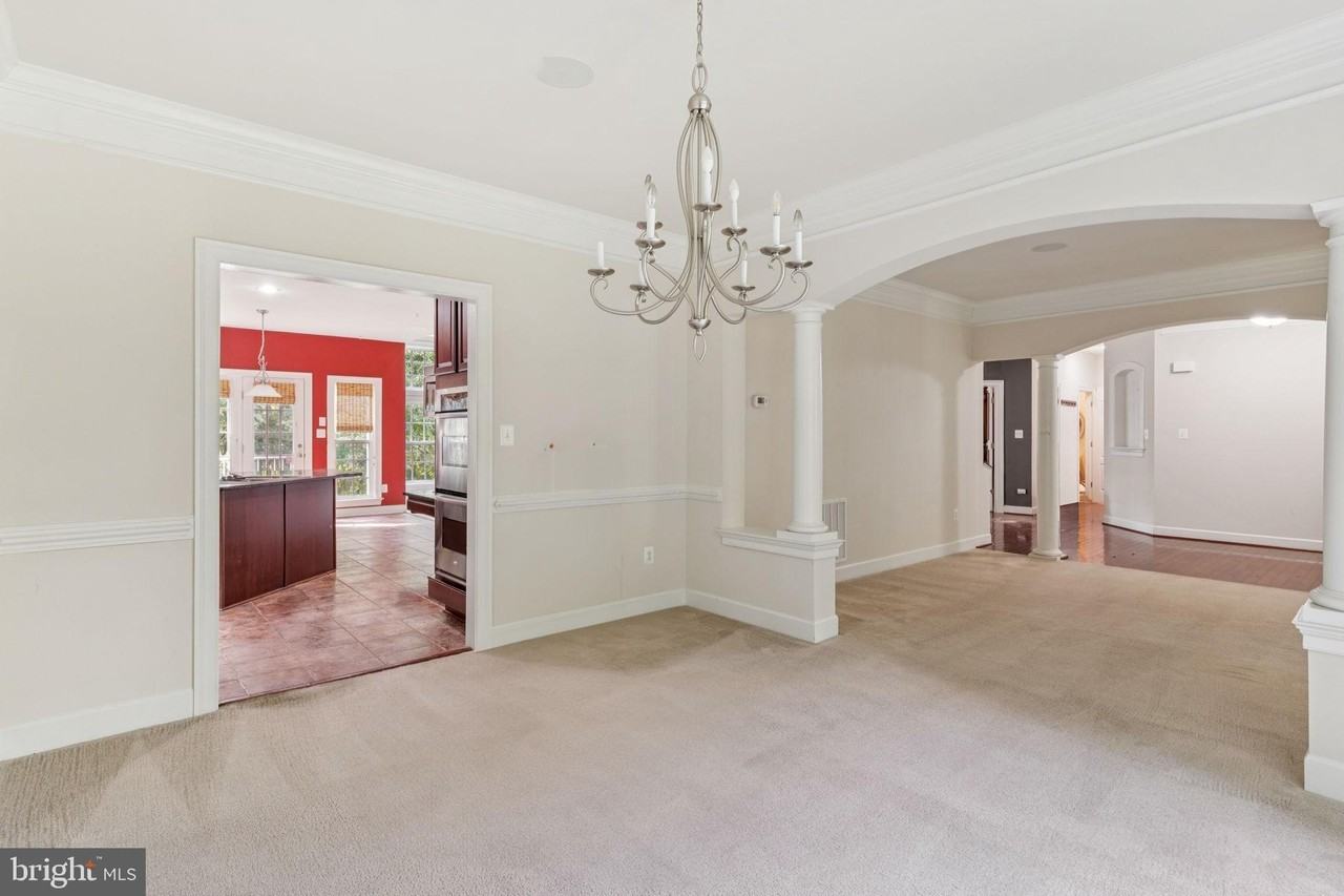 13005 Woodmore North Blvd - Photo 5 of 27