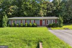 15204 Peerless Ave - Photo 1 of 1