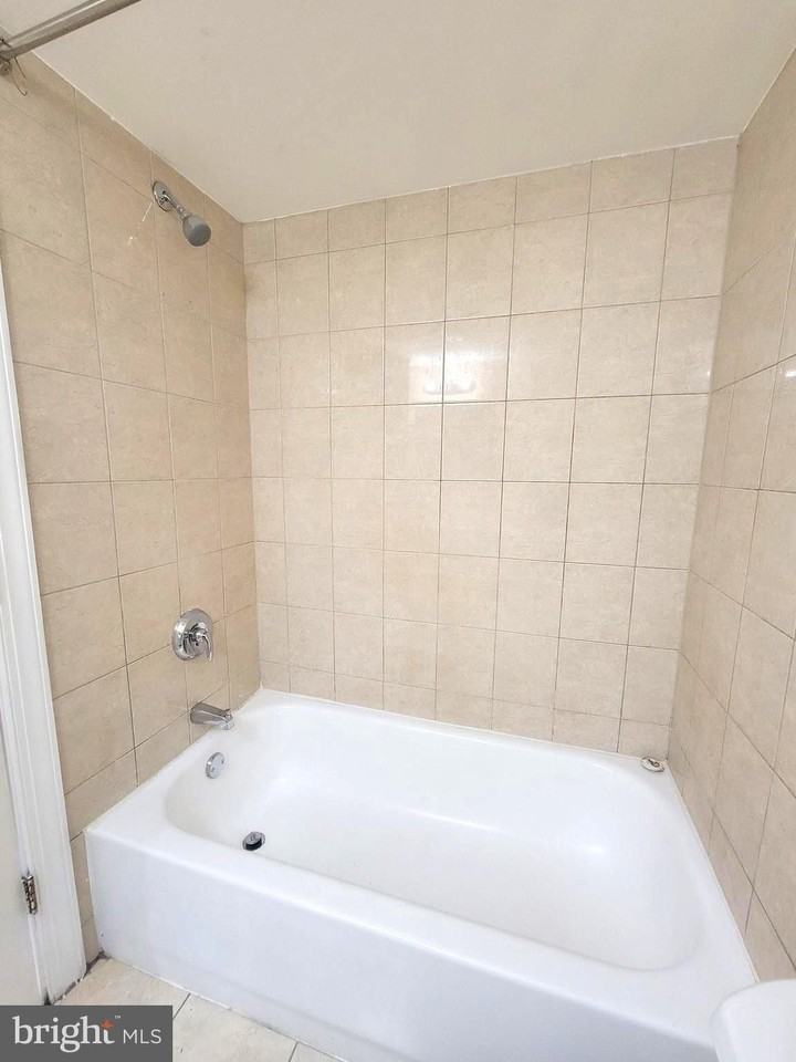 6300 Hil Mar Dr Unit 4 #4 - Photo 2 of 13