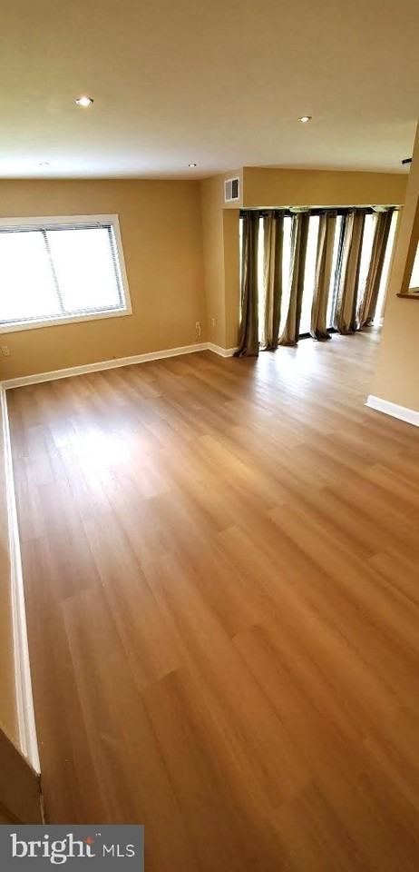 6300 Hil Mar Dr Unit 4 #4 - Photo 4 of 13