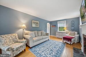 featured image of 2307 Cheverly Ave