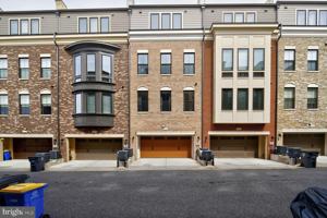 featured image of 506 Riversail Ln Unit 435 #435