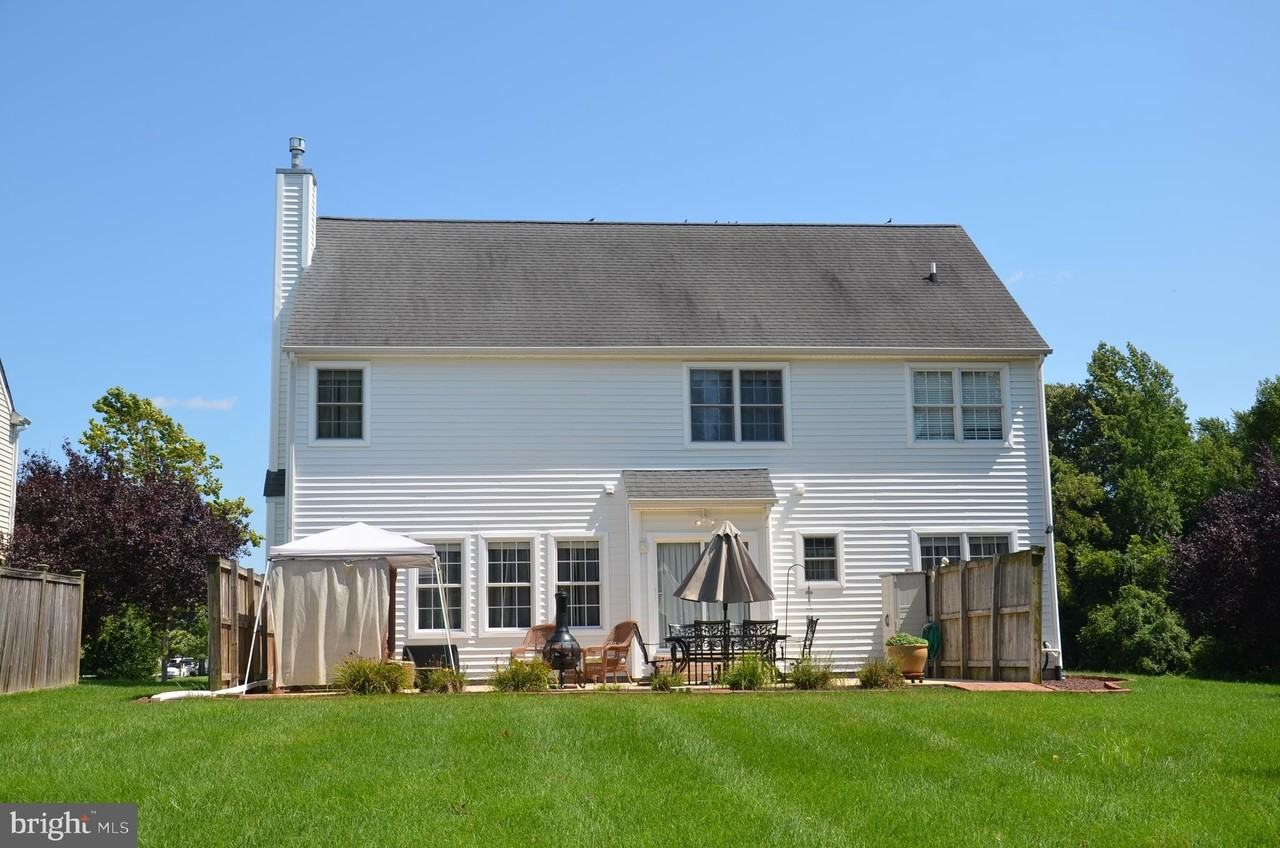 8678 Mulberry Dr - Photo 3 of 25