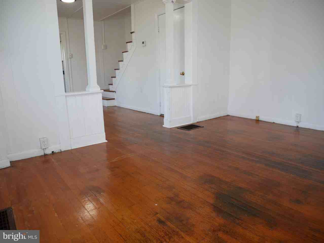 488 Mcdowell Avenue - Photo 4 of 18