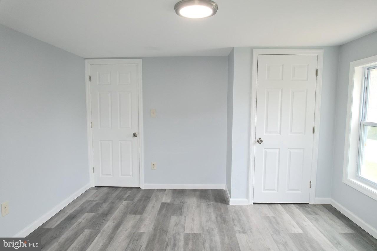 804 Fairview Avenue #B - Photo 4 of 14