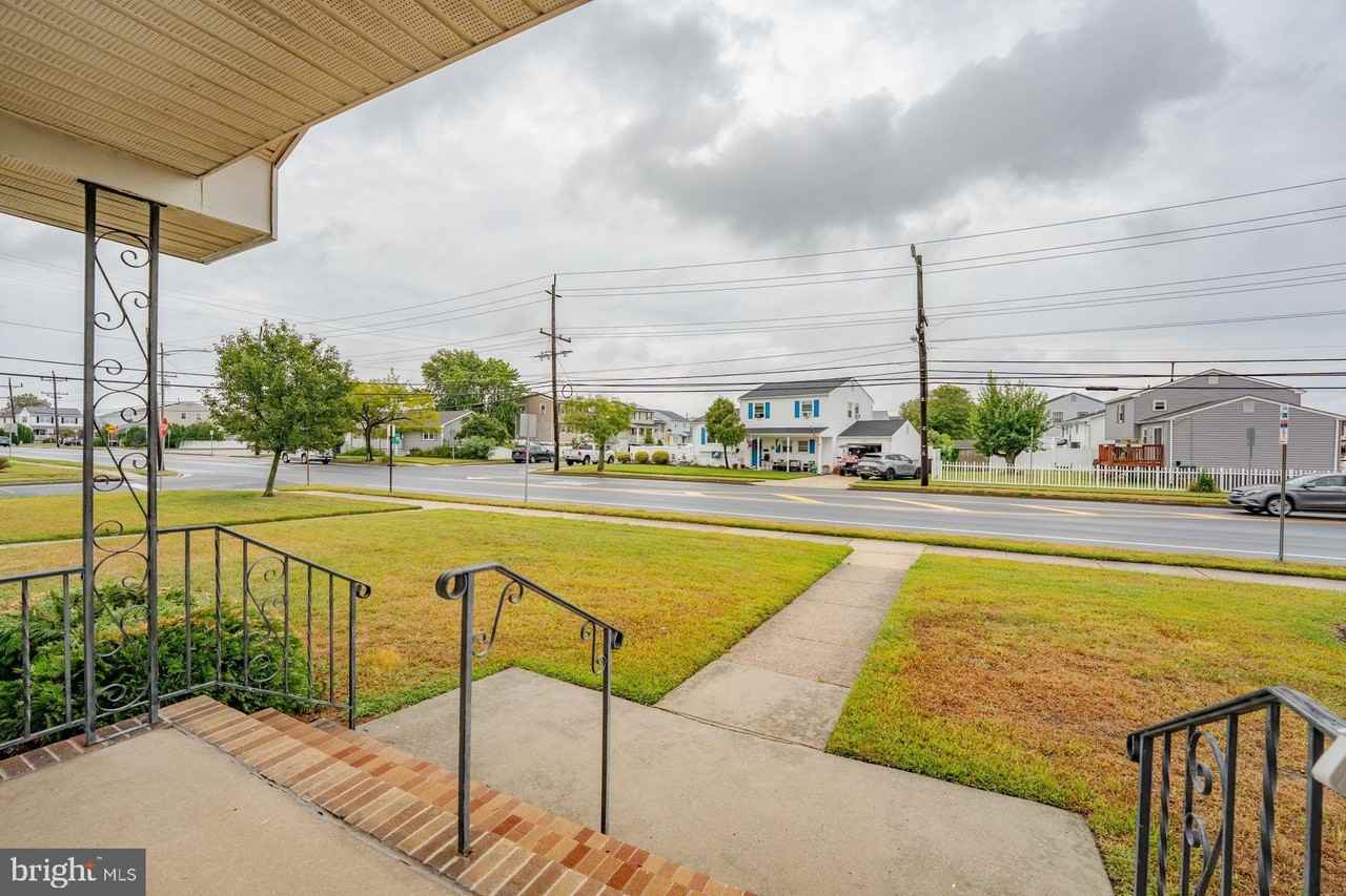 703 Oxford Avenue #G9 - Photo 4 of 28