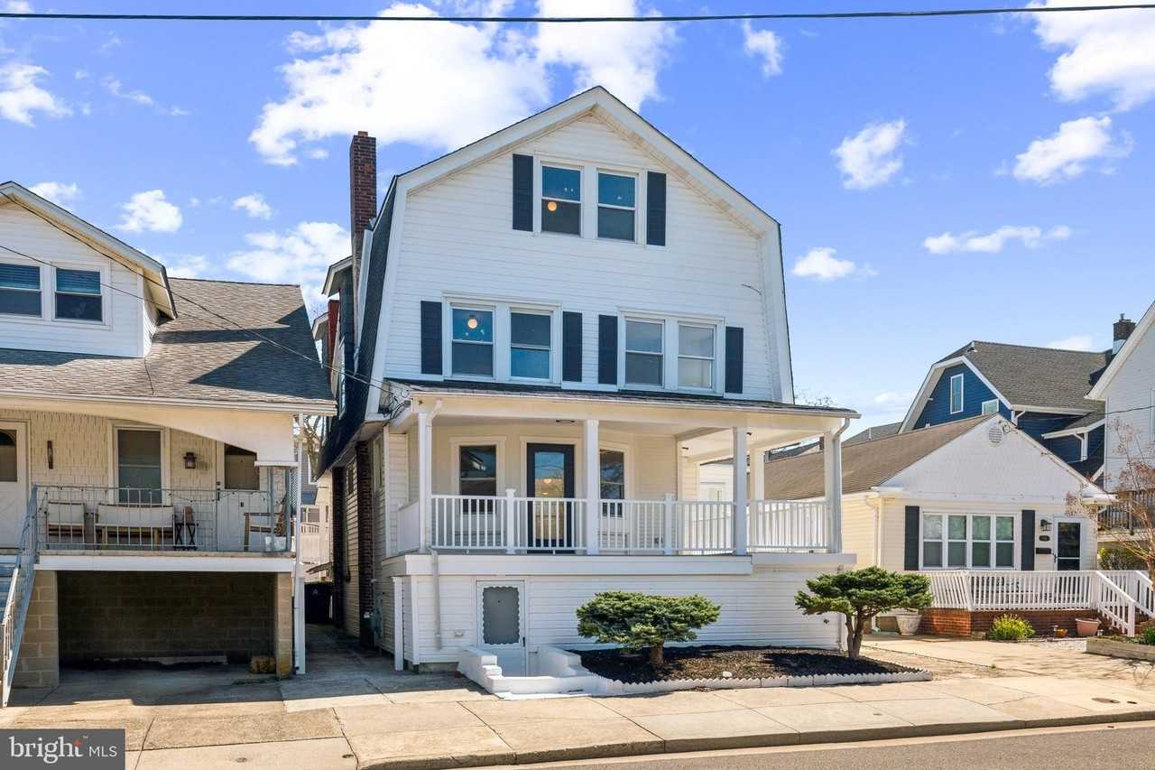 3 N Surrey Ave - Photo 2 of 39