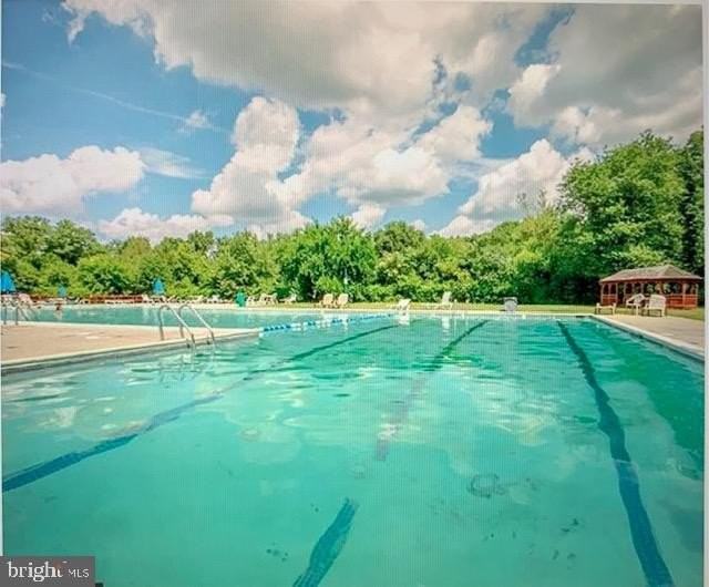 100 Fox Meadow Dr - Photo 7 of 12