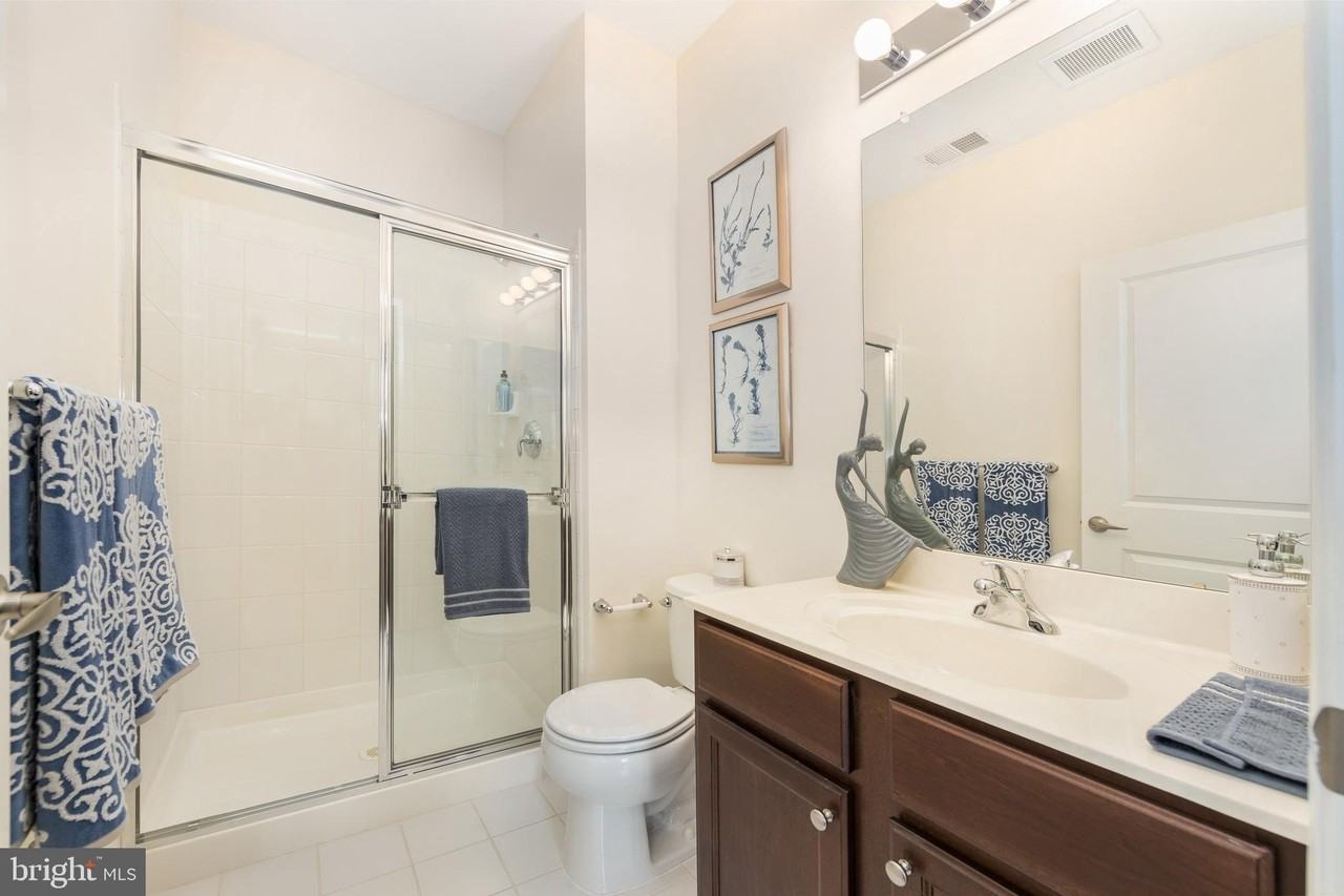 198 Camelot Court - Photo 6 of 6