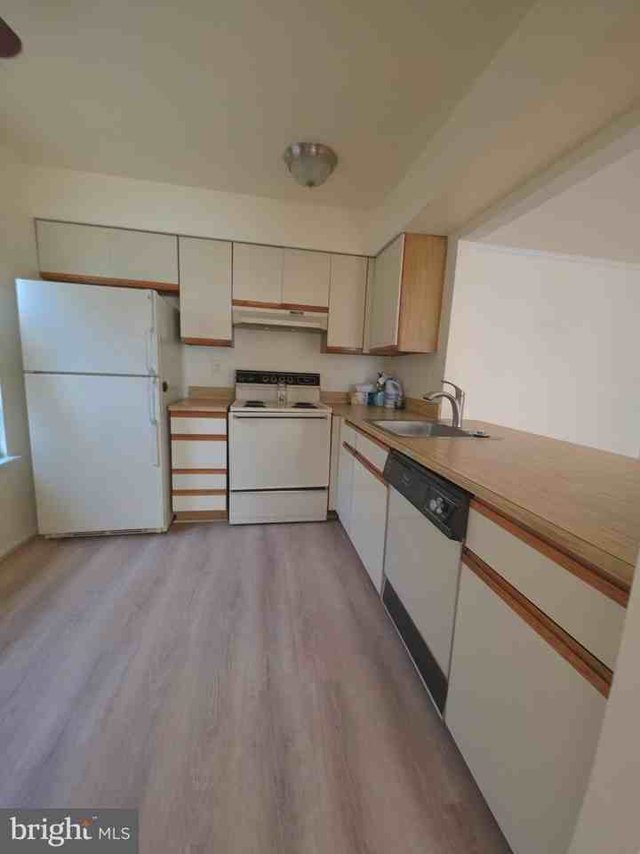 336A Delancey Pl Unit 336a #336A - Photo 2 of 18