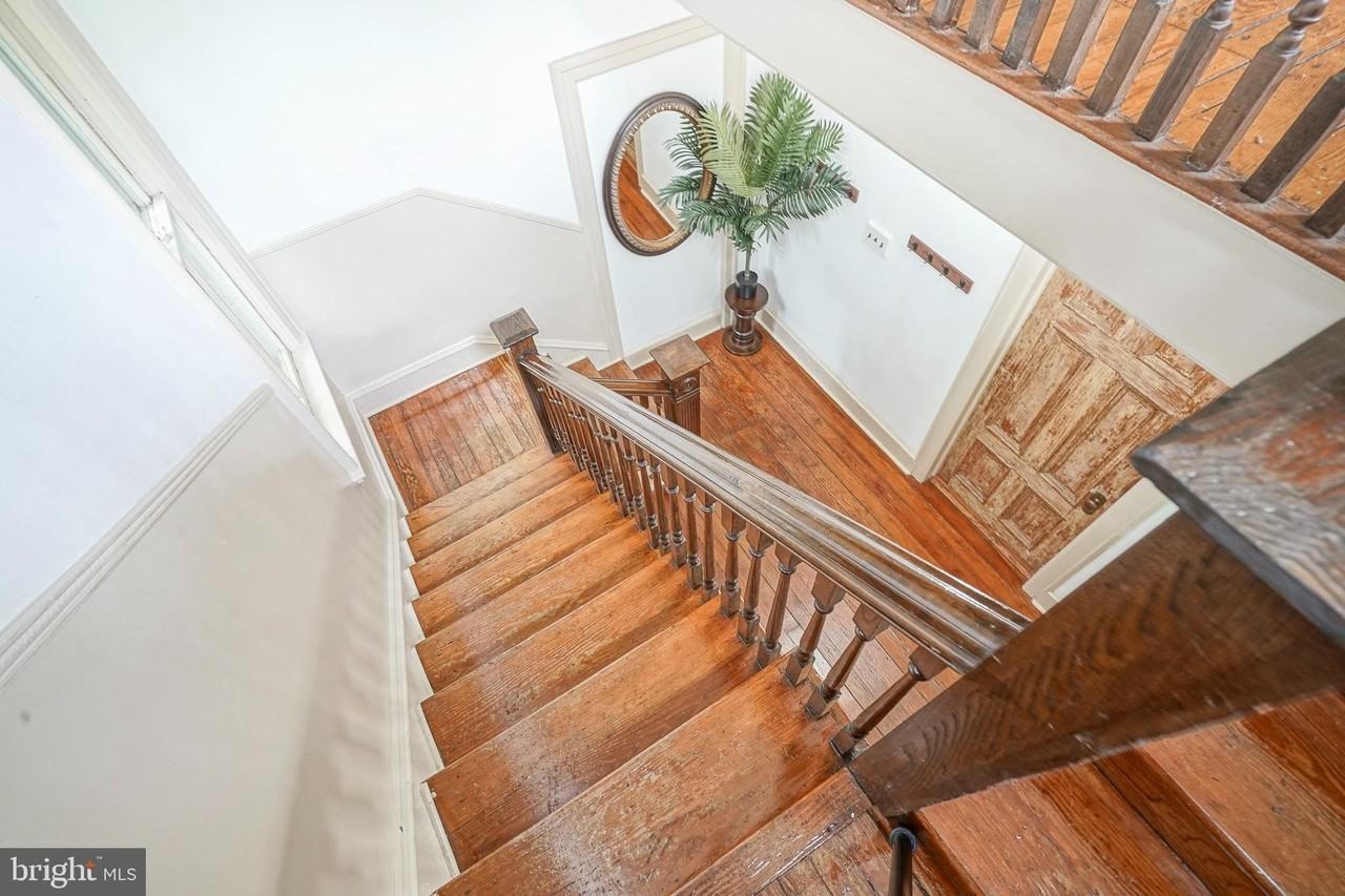 315 Chestnut St - Photo 6 of 33