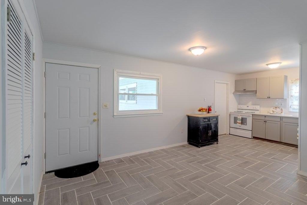 9 Bloomfield Lane - Photo 5 of 23