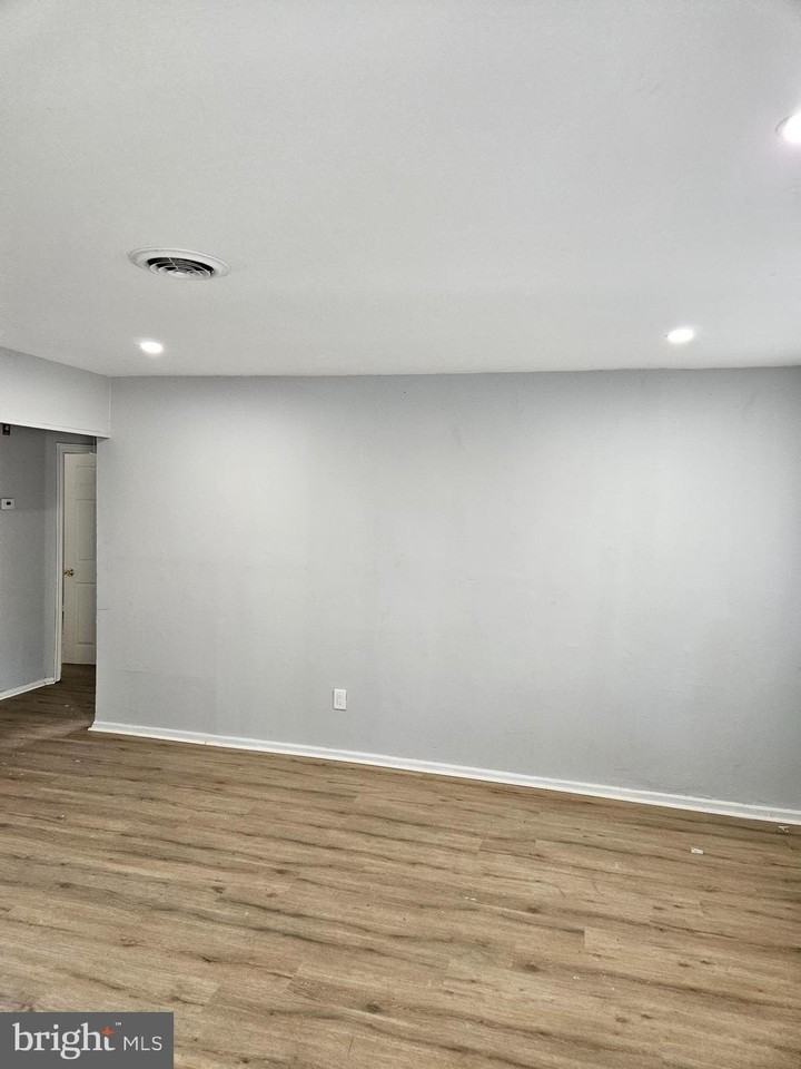 201 Kinsley Rd - Photo 7 of 7