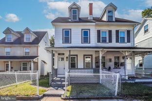 212 Chestnut St - Photo 1 of 1