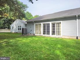 1447 Thornwood Dr - Photo 1 of 1