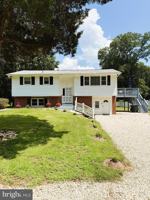 featured image of 13 Thomas Dr