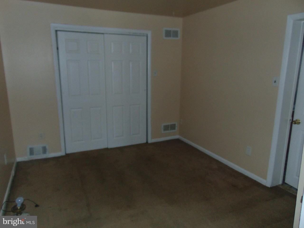 2985 Yorkship Sq Apt 2b #2B - Photo 4 of 4