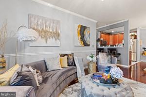 featured image of 4021 4021 DERBY Court