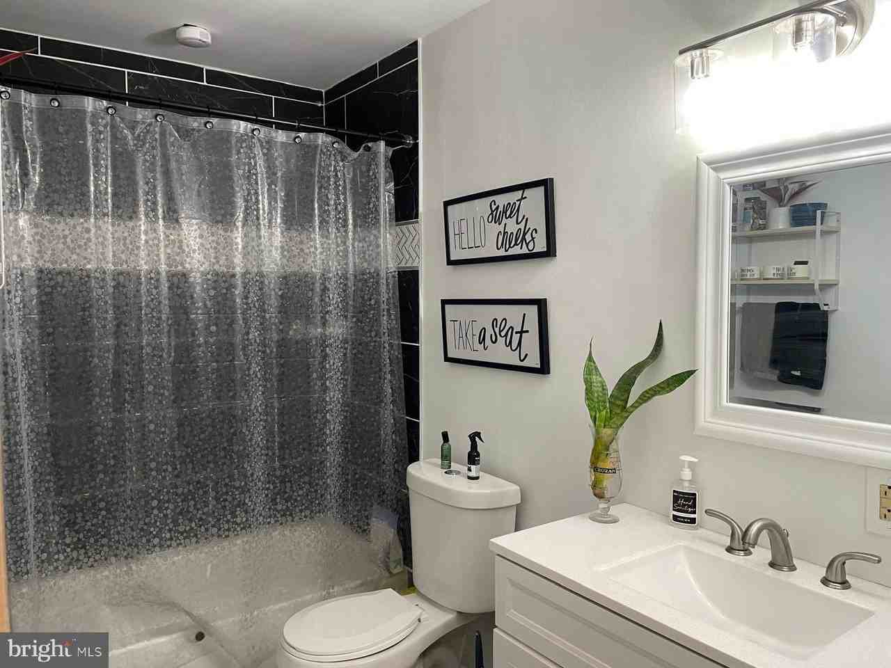 416 Chestnut St Unit 416 #416