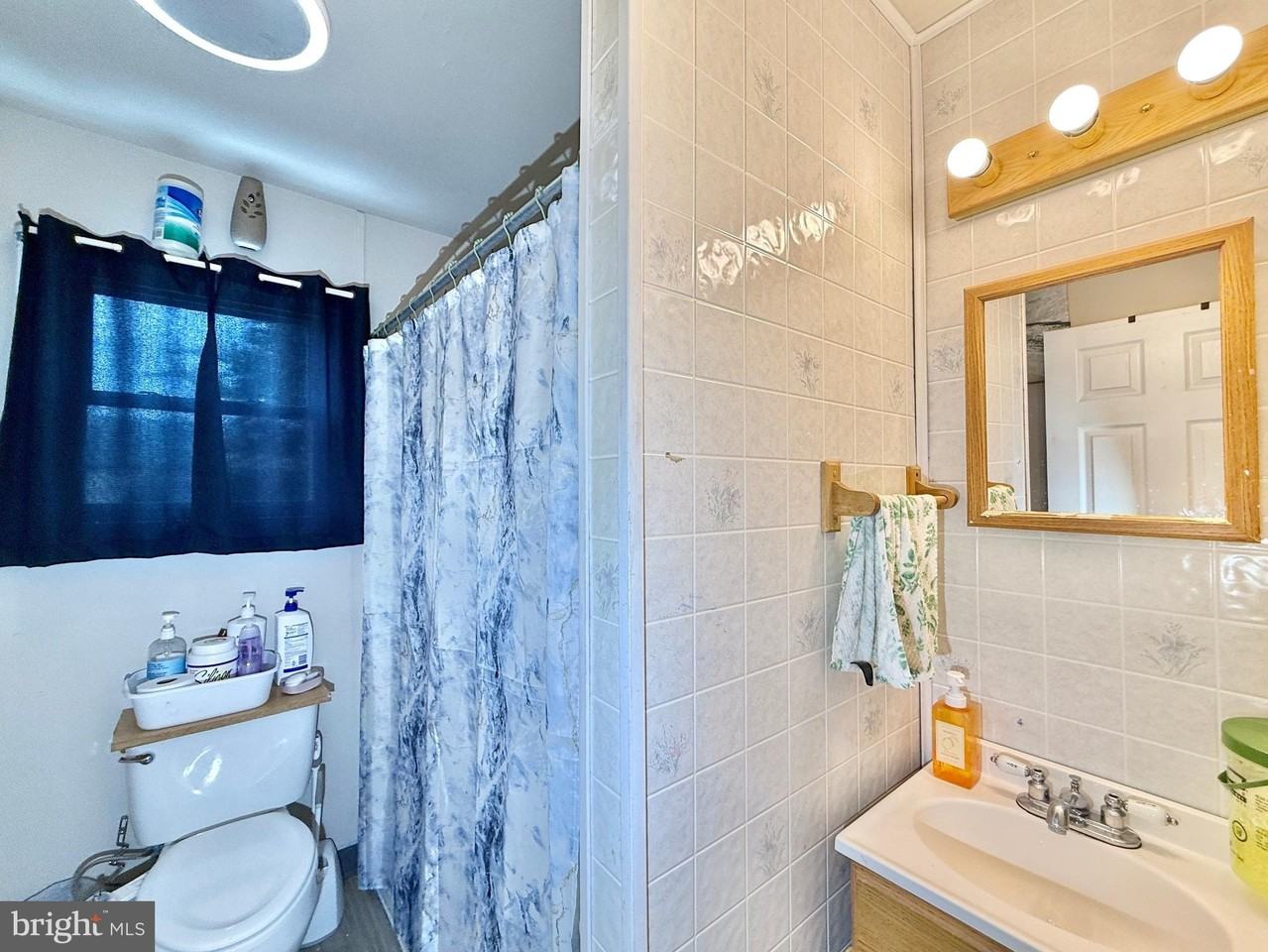 322 7th Ave - Photo 7 of 11