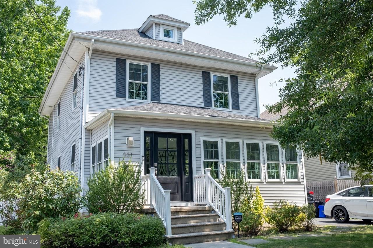 931 Stokes Ave - Photo 2 of 31