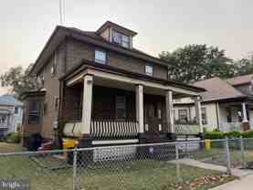 2443 39th St - Photo 1 of 1