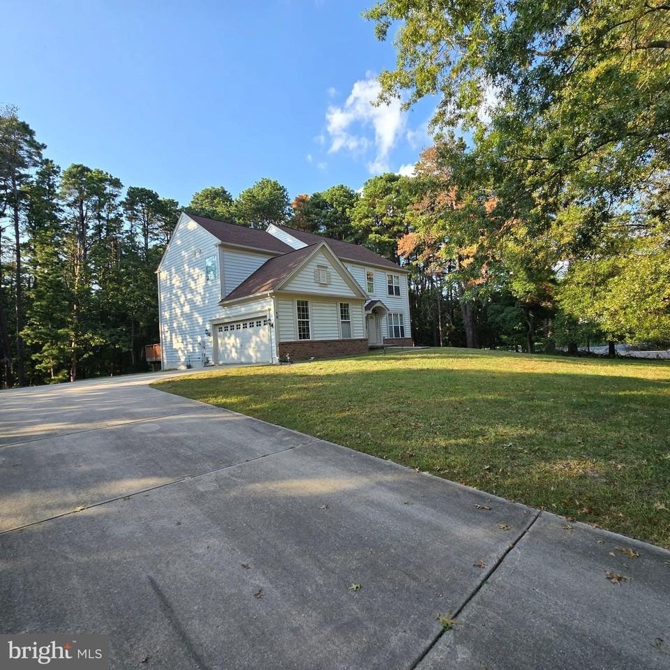 15 Eastwick Drive - Photo 2 of 27