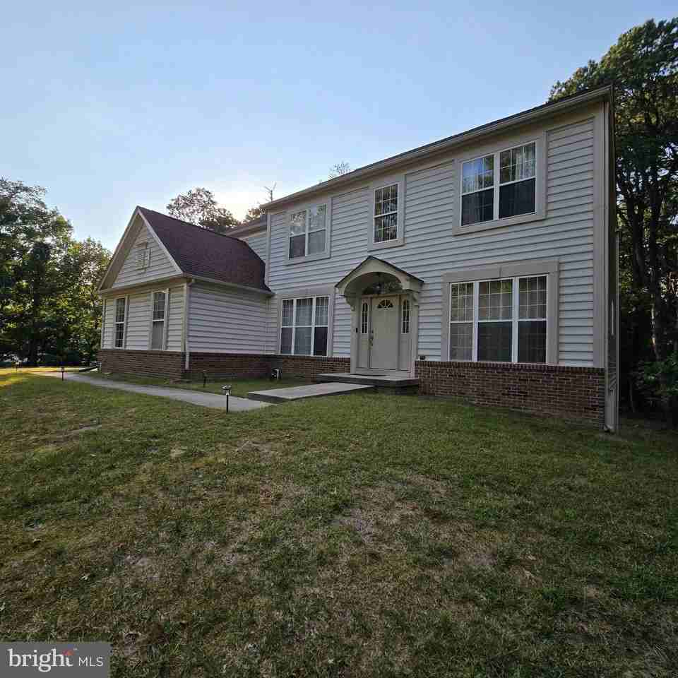 15 Eastwick Drive - Photo 3 of 27