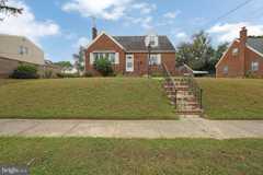 30 Hendrickson Ave Unit B #B - Photo 1 of 1