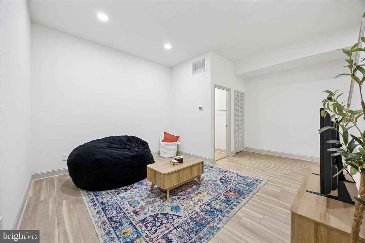 415 N Haddon Ave Unit B #B - Photo 6 of 17