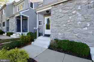526 Chanticleer - Photo 1 of 1