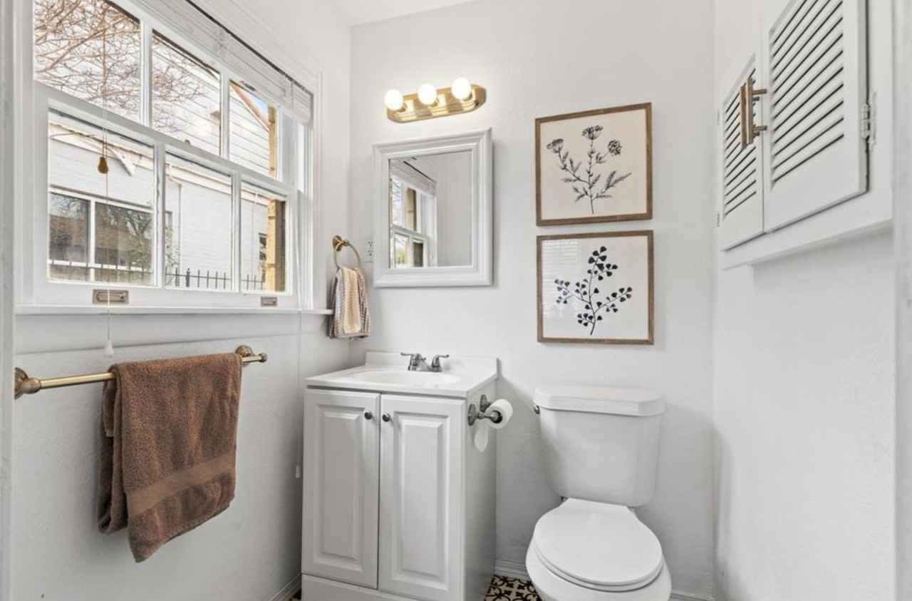 3248 Cockrell Ave - Photo 6 of 8