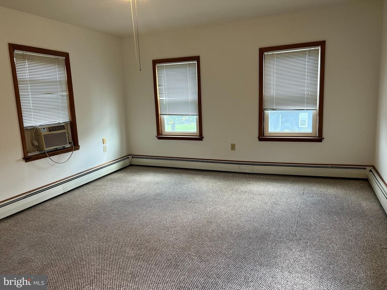 132 Main Street - Photo 5 of 15