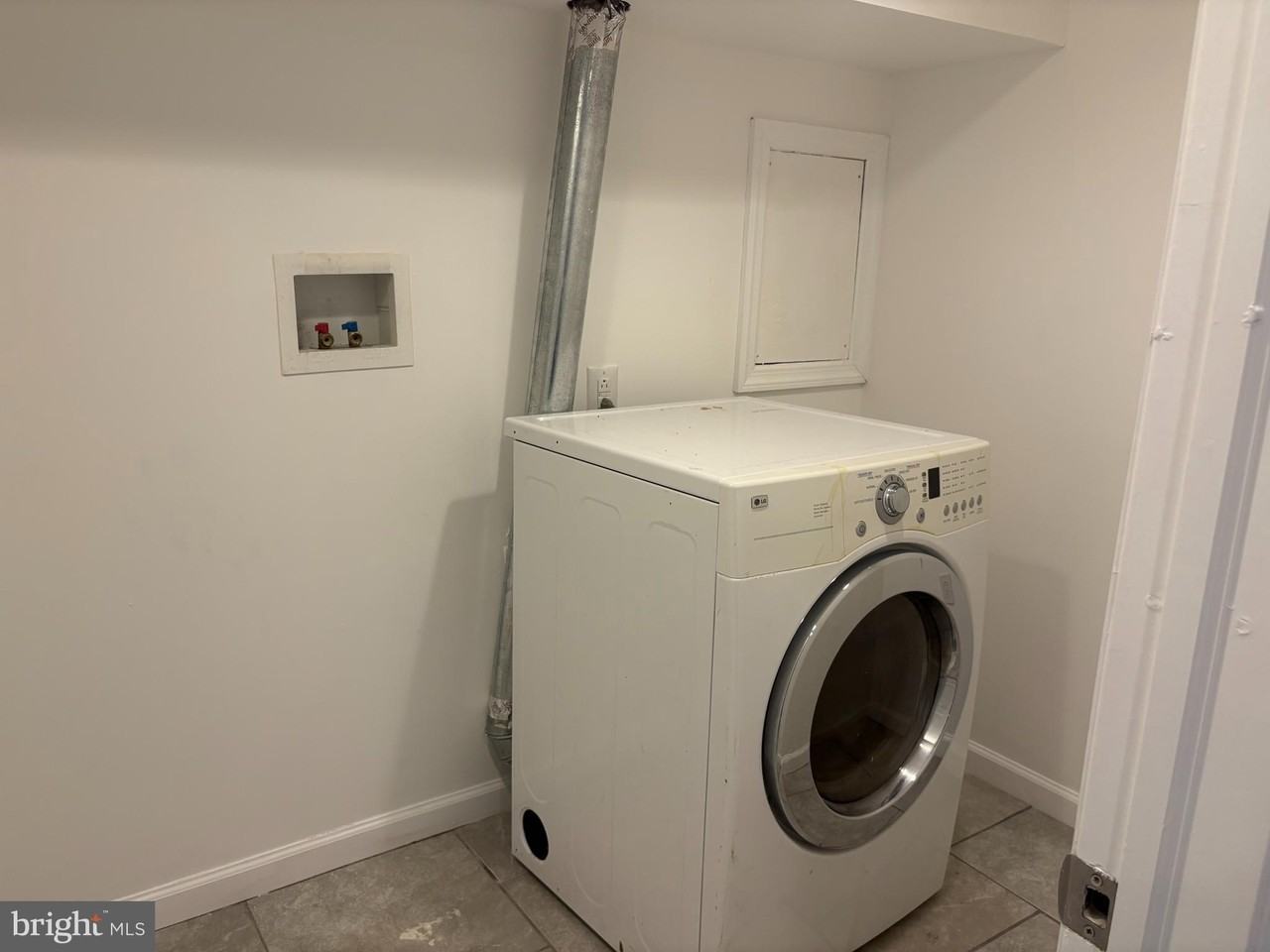 517 Tatum Street - Photo 6 of 12