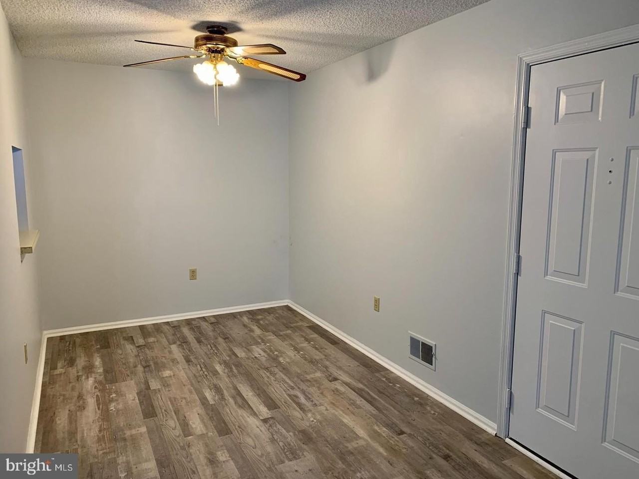 15 Lehavre Court - Photo 5 of 11