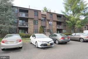 featured image of 1914 Old Stone Mill Dr