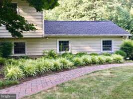 featured image of 328 Dodds Ln