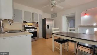 921 Revere Ave - Photo 1 of 1