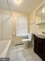 featured image of 345 Nassau St Apt 5 #5