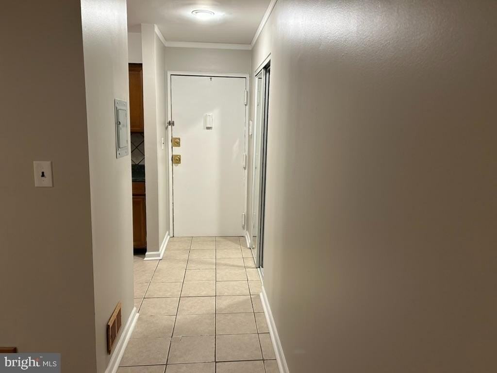 1231 Country Mill Drive - Photo 4 of 26