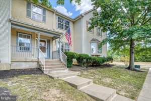 featured image of 137 Cromwell Dr