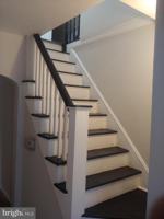 featured image of 812 Edgewood Ave Apt 4 #4