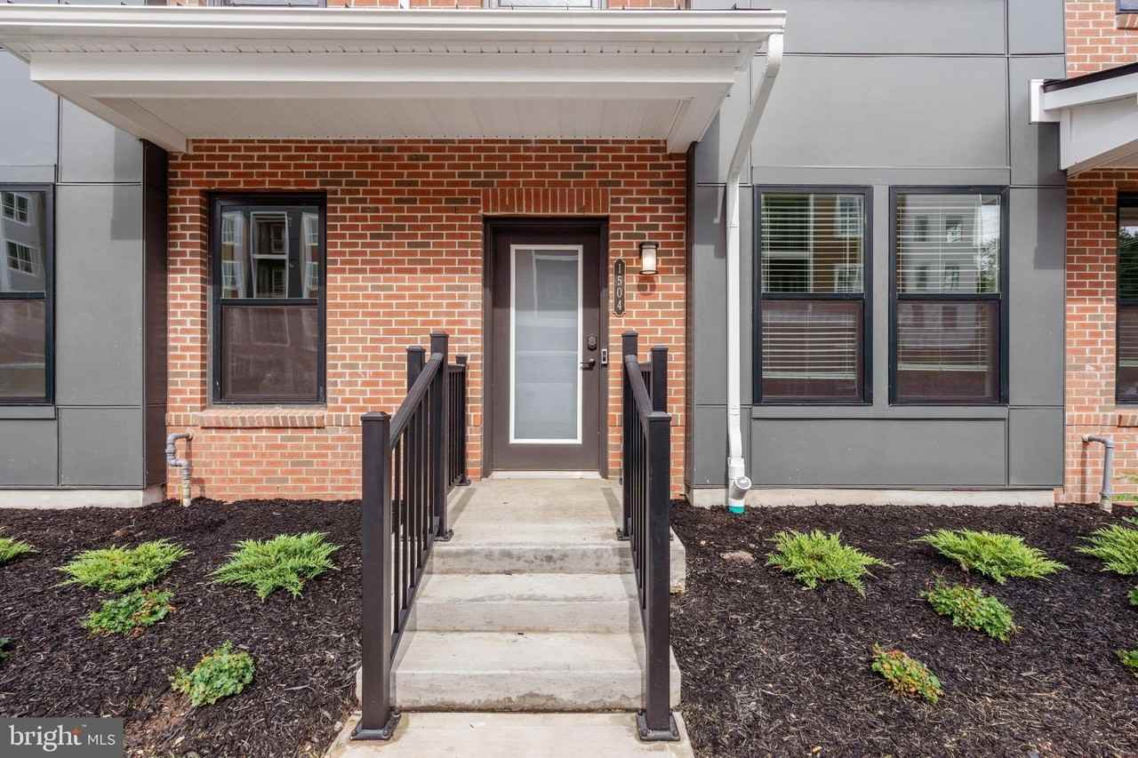 1504 Nash Ave - Photo 5 of 34