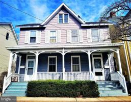 featured image of 10 Charlton St