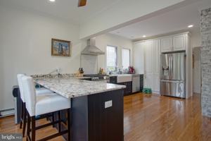 featured image of 9 Academy St