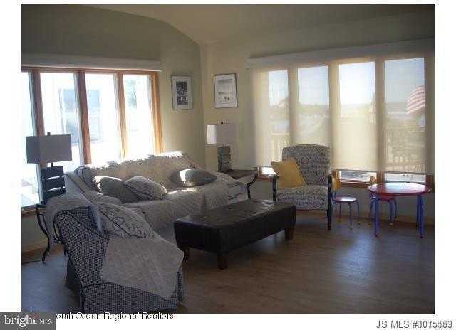 29 Julia Dr - Photo 6 of 11