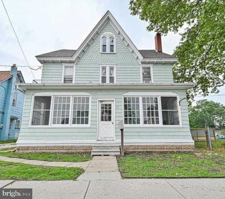 81 S Broadway - Photo 2 of 8