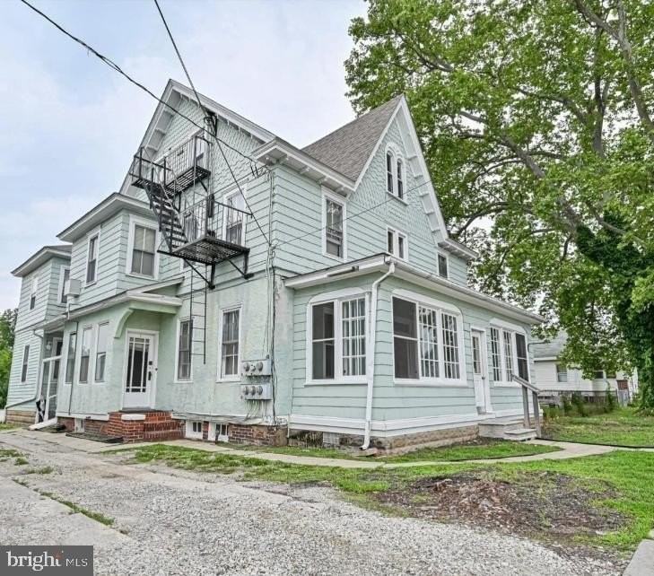 81 S Broadway - Photo 5 of 8