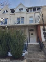 featured image of 645 N 3rd St Apt 3 #3